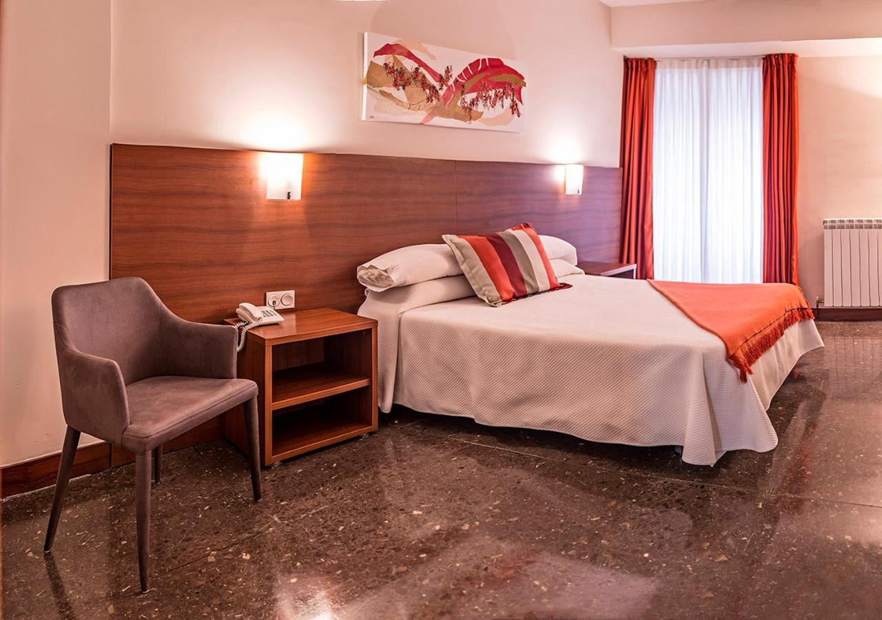 Hotel Txartel Lasarte Oria المظهر الخارجي الصورة