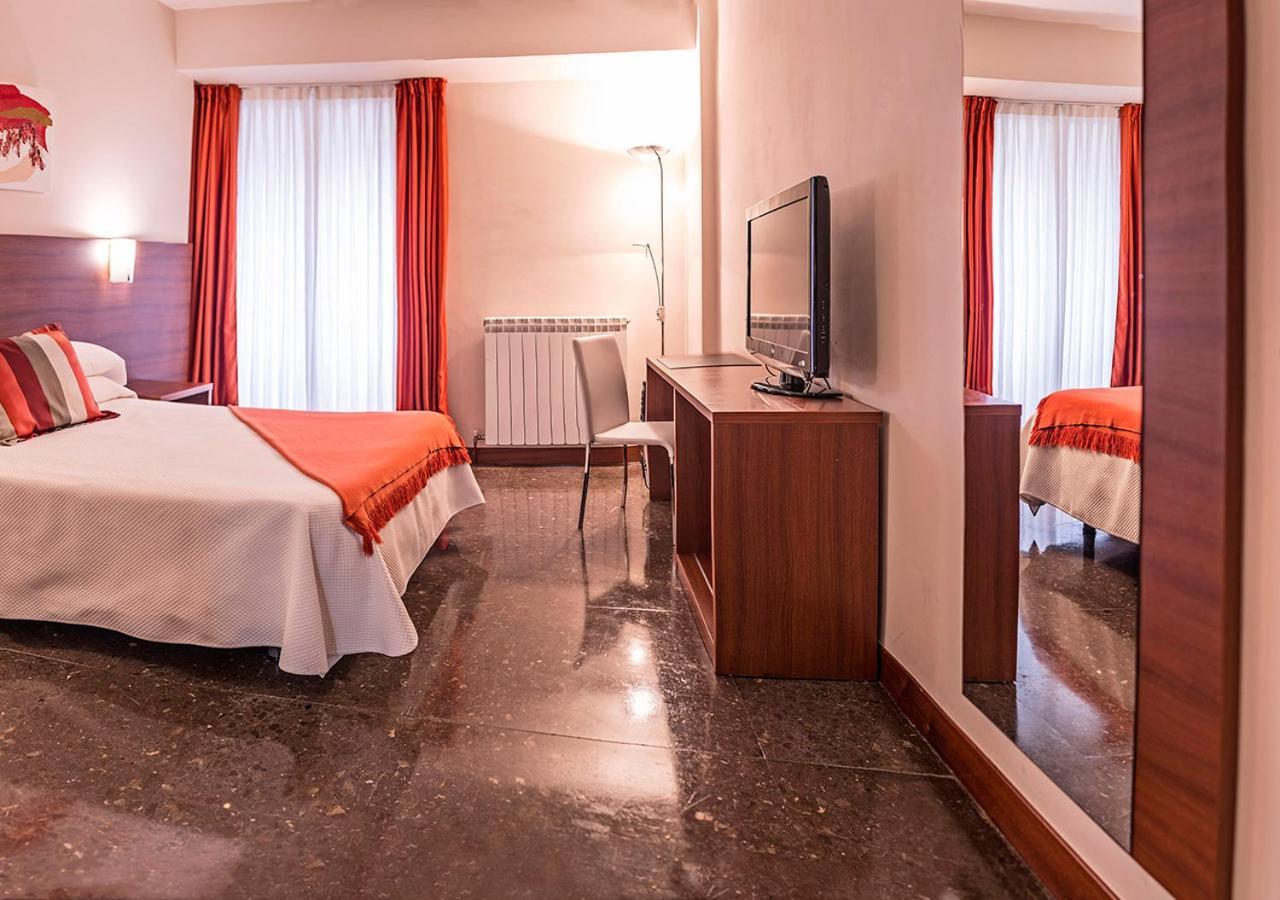 Hotel Txartel Lasarte Oria المظهر الخارجي الصورة
